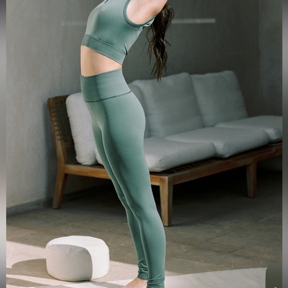 Lune Active Silvered Olive Seamless Jayne Rec Fabric Silky Soft Leggings NWT XS - Picture 3 of 16